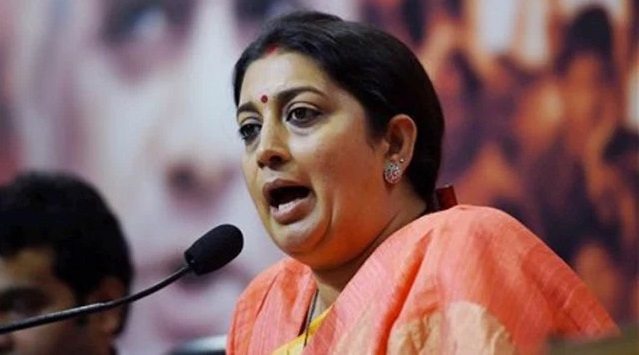 कांग्रेस नेता ने किया पीएम मोदी का अपमान तो स्मृति र्इरानी ने दिया ये मुंह तोड़ जवाब