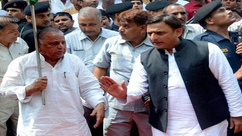 Mulayam singh under house arrest