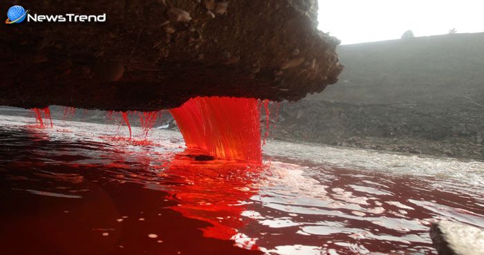 अंटार्टिका के इस ग्लेसियर से आश्चर्यजनक तरीके से निकलता है खूनी पानी, रहस्य जानकर हो जायेंगे हैरान!