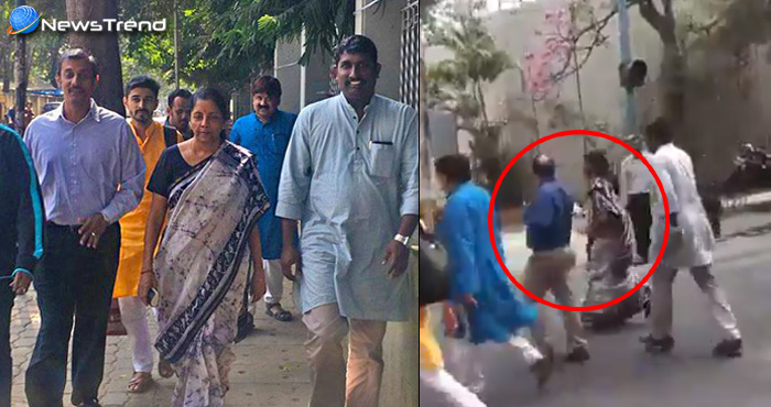 Nirmala sitharaman walked restaurant for meal