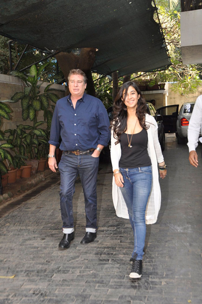 sashi kapoor grand daughter aliya kapoor