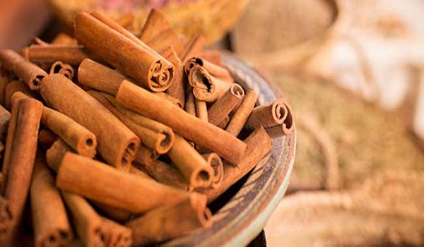 Cinnamon in hindi