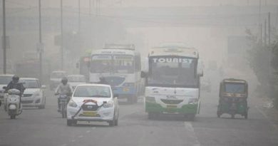 ठंड में गाड़ी चलाते वक्त रखें इन बातों का ध्यान, कभी नहीं होगी कोई दुर्घटना ठंड में गाड़ी चलाते वक्त रखें इन बातों का ध्यान, कभी नहीं होगी कोई दुर्घटना