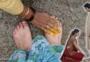 धार्मिक शास्त्रों के अनुसार जानिए चरण स्पर्श करने के पीछे आखिर क्या है वजह? धार्मिक शास्त्रों के अनुसार जानिए चरण स्पर्श करने के पीछे आखिर क्या है वजह?