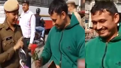 बिना हेलमेट महिला पुलिसकर्मी के सामने आ गया खुद का पति, देखिये फिर चालान कटा या कुछ और हुआ?