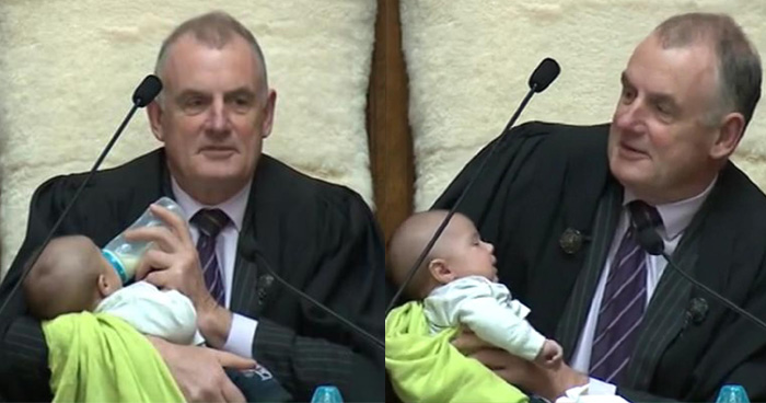 भरी संसद में बच्चे को दूध पिलाते दिखे स्पीकर मोहदय, तस्वीरों ने जीता लोगो का दिल