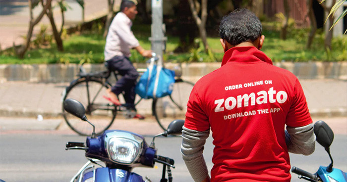 'हलाल' खाने की शिकायत पर ZOMATO को याद नहीं आया 'खाने का कोई धर्म नहीं होता'?