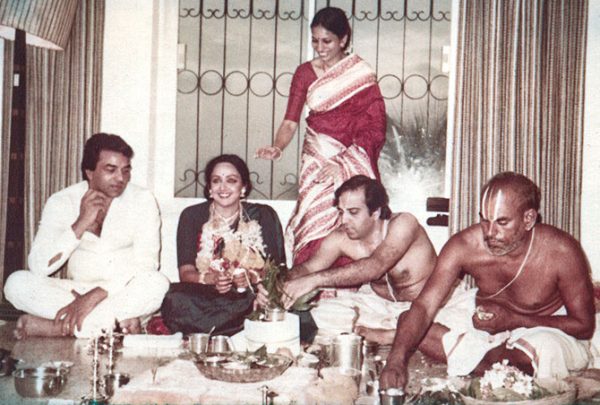 dharmendra and hema malini