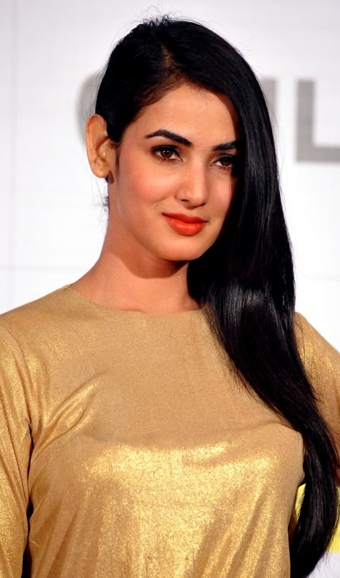 sonal chauhan 