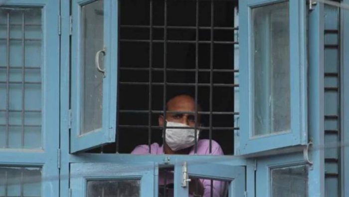 corona patient inside window india