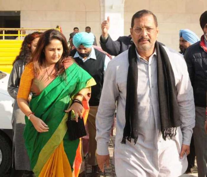 nana patekar and nilkanti patekar