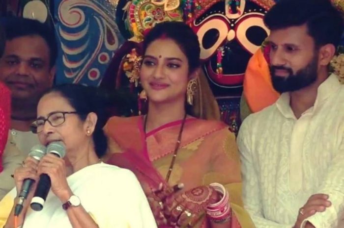 nusrat_jahan with mamta benerjee