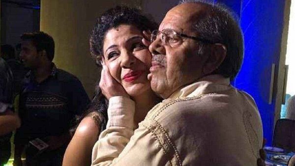 sambhavana seth with father