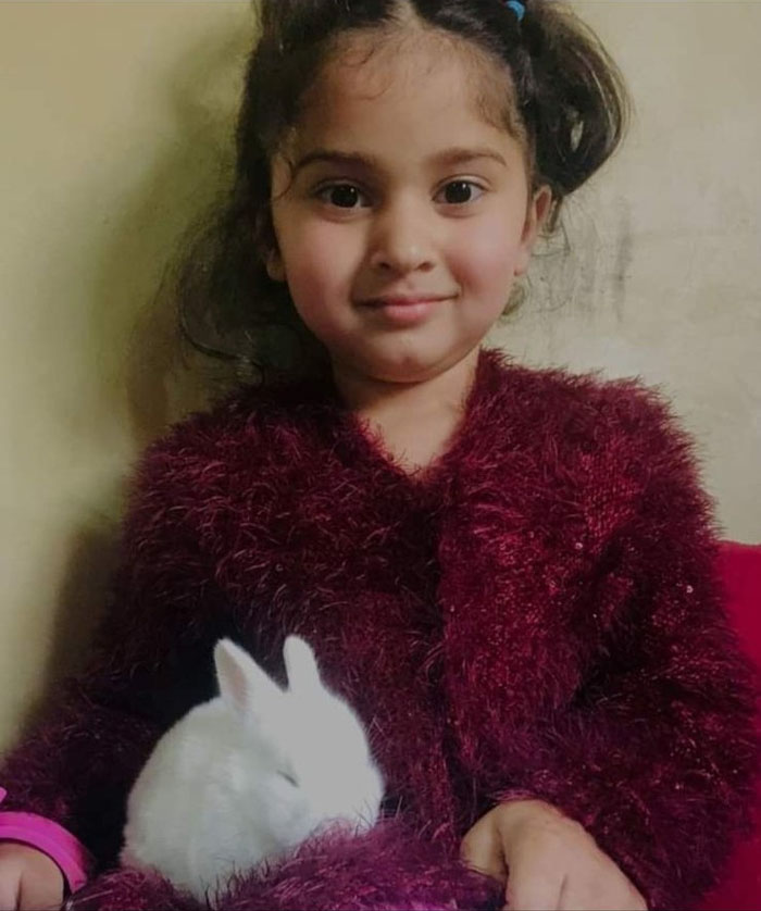 leopard took 4 years old child in kashmirs budgam