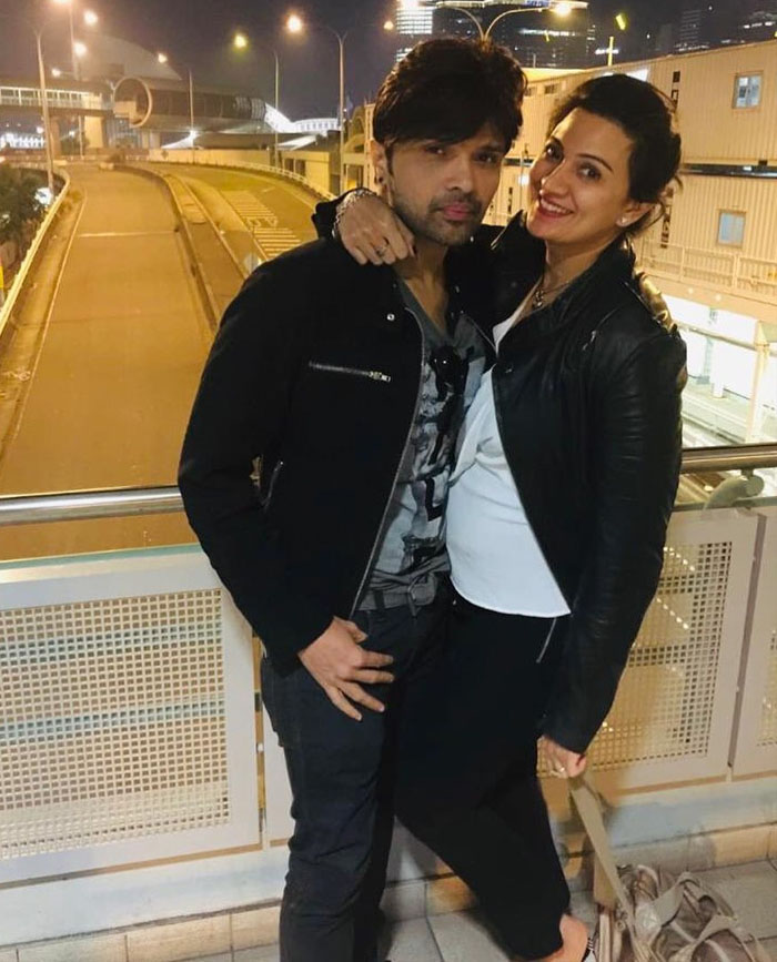 himesh reshammiya wife