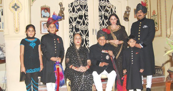 lord-ram-dynasty-family