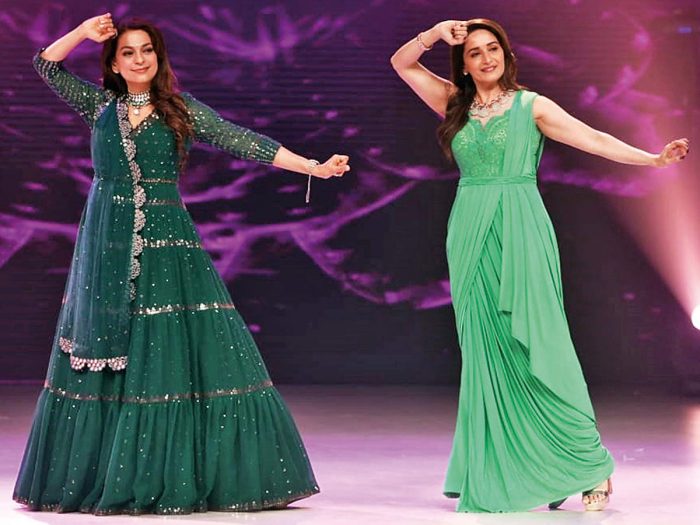 madhuri dixit and juhi chawla