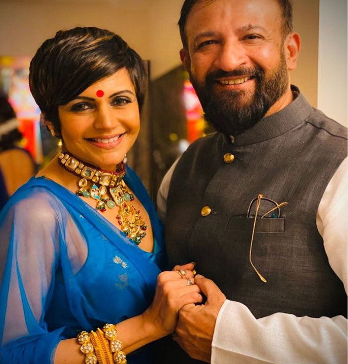 mandira-bedi