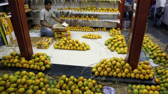 mango man mukesh ambani