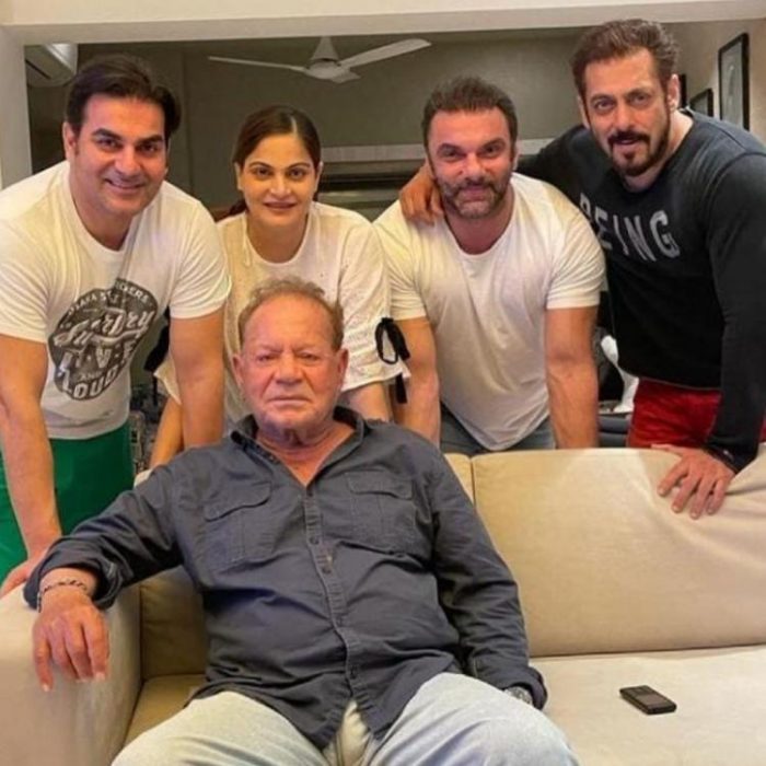 salim khan celebrate the fathers day 