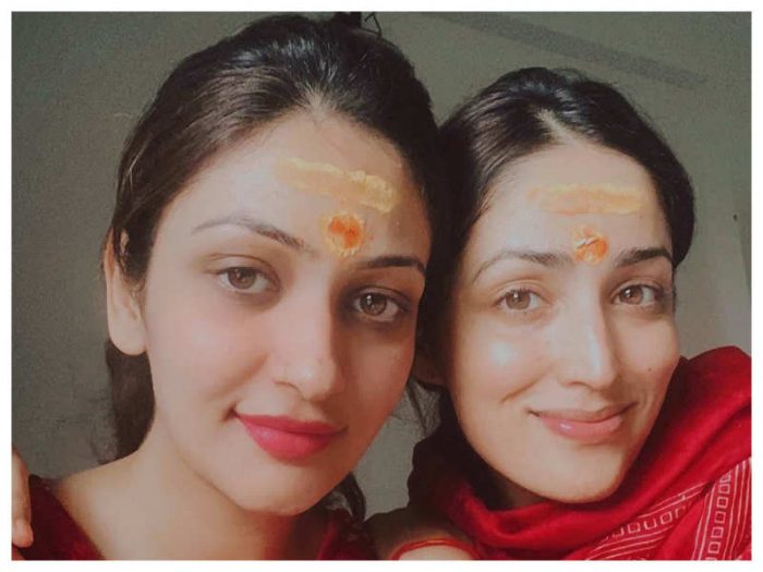 yami gautam sister surilie gautam 