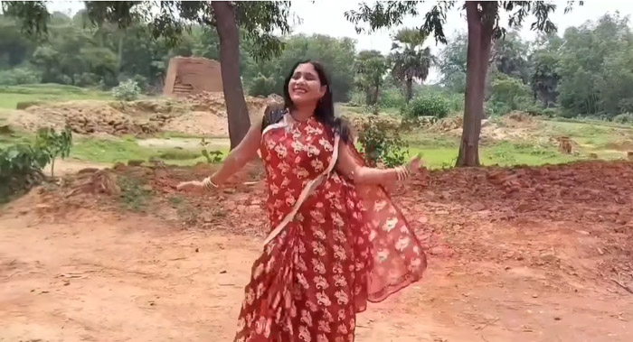 bhabhi dance on saat samundar song