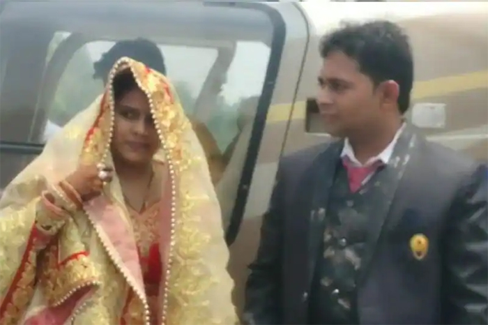 father-in-law-arranged-helicopter-for-newly-married-bride-and-gram-pradhan