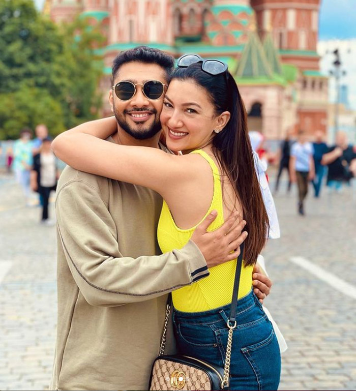 gauahar-khan-shared-marriage-photo