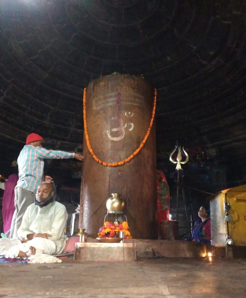 matangeshwar temple shivling