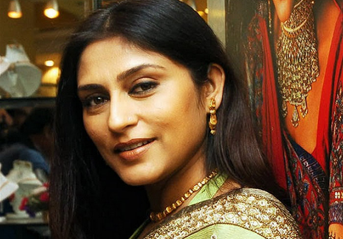 roopa ganguly