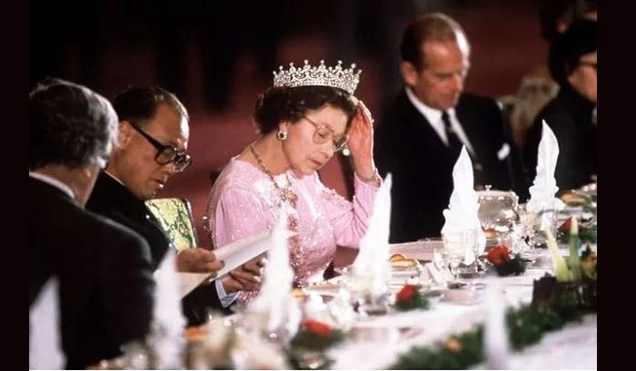 table-manners-in-royal-family-england