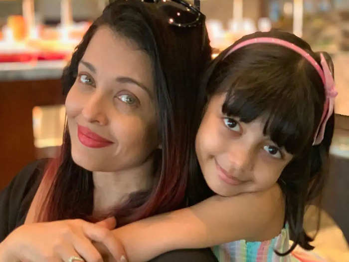 Aishwaraya And Aaradhya