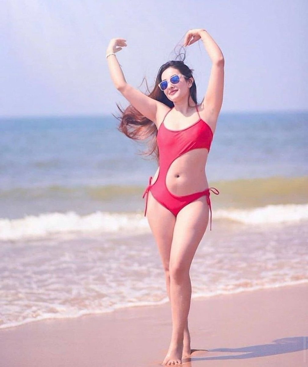 nepali actress aditi budhathoki