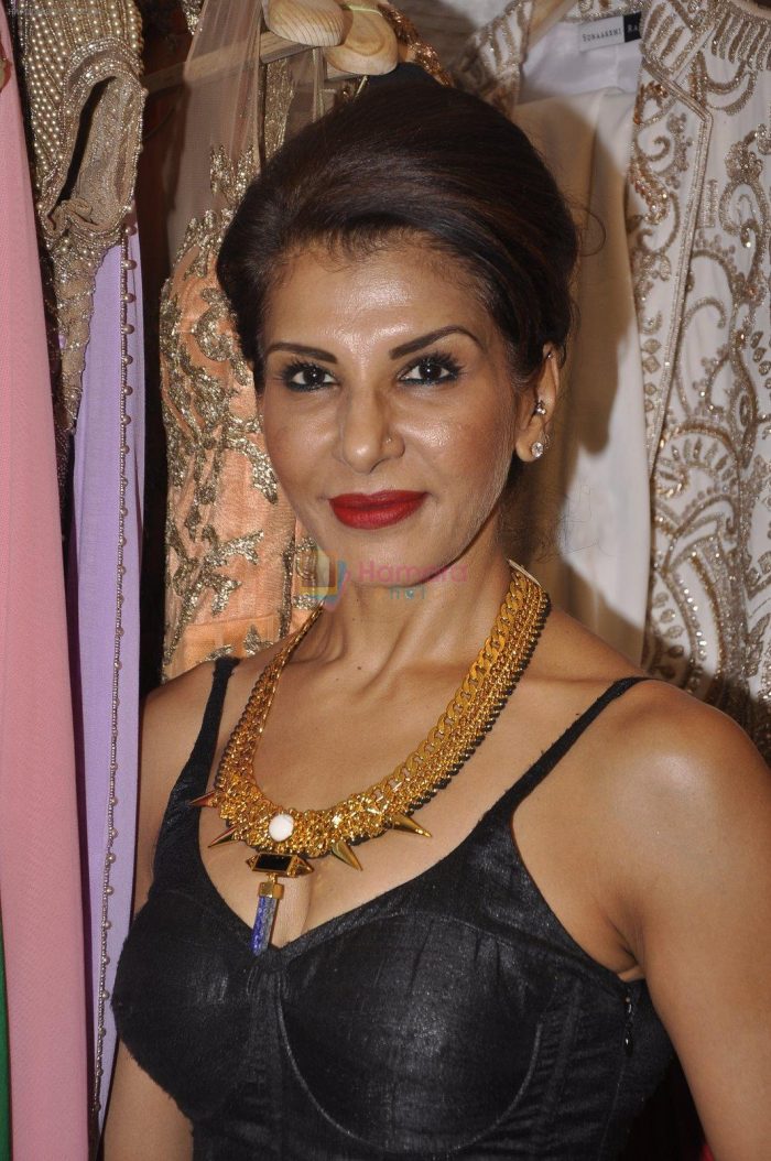 anita raj