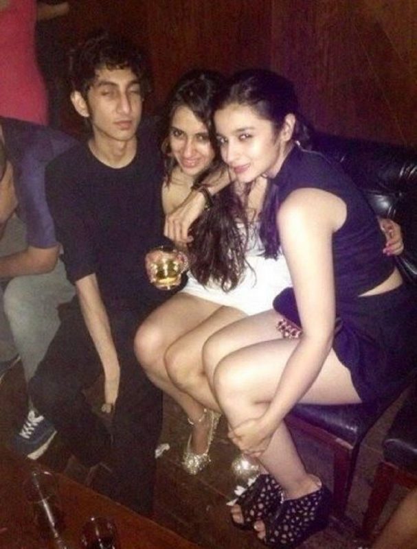 bollywood drunk parties