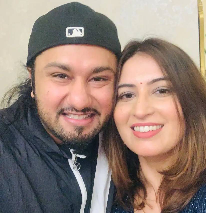 honey-singh with wife