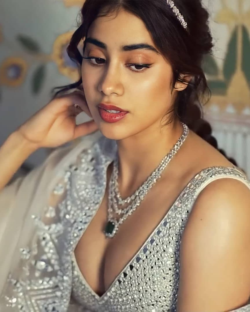 janhvi kapoor