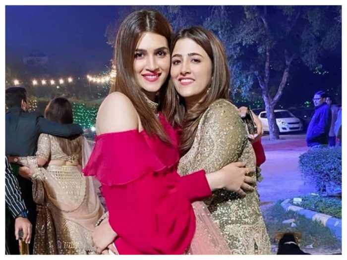 kriti sanon and nupur sanon 