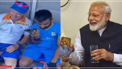 pm-modi-speaks-to-olympic-medal-winner-hockey-team-captain