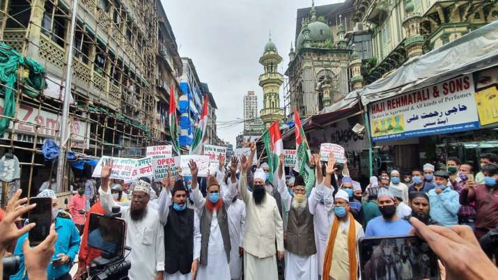Islamist group protest in mumbai