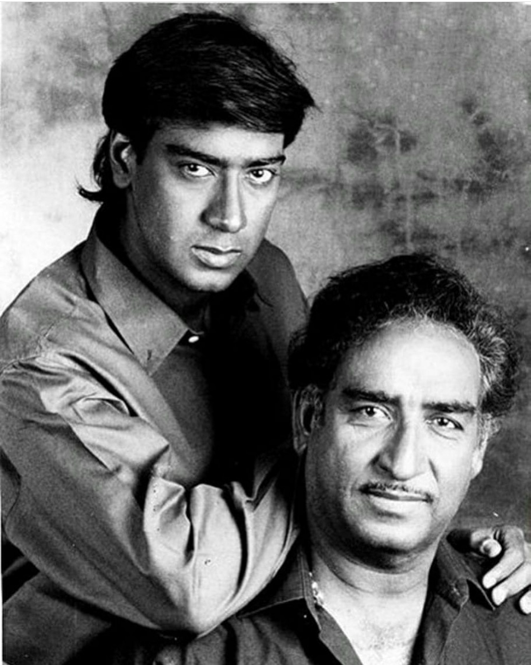 ajay devgan and veeru devgan