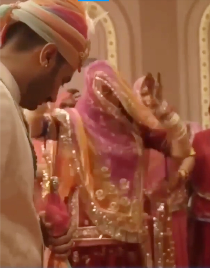 bhabhi-dancing-in-devar-baraat