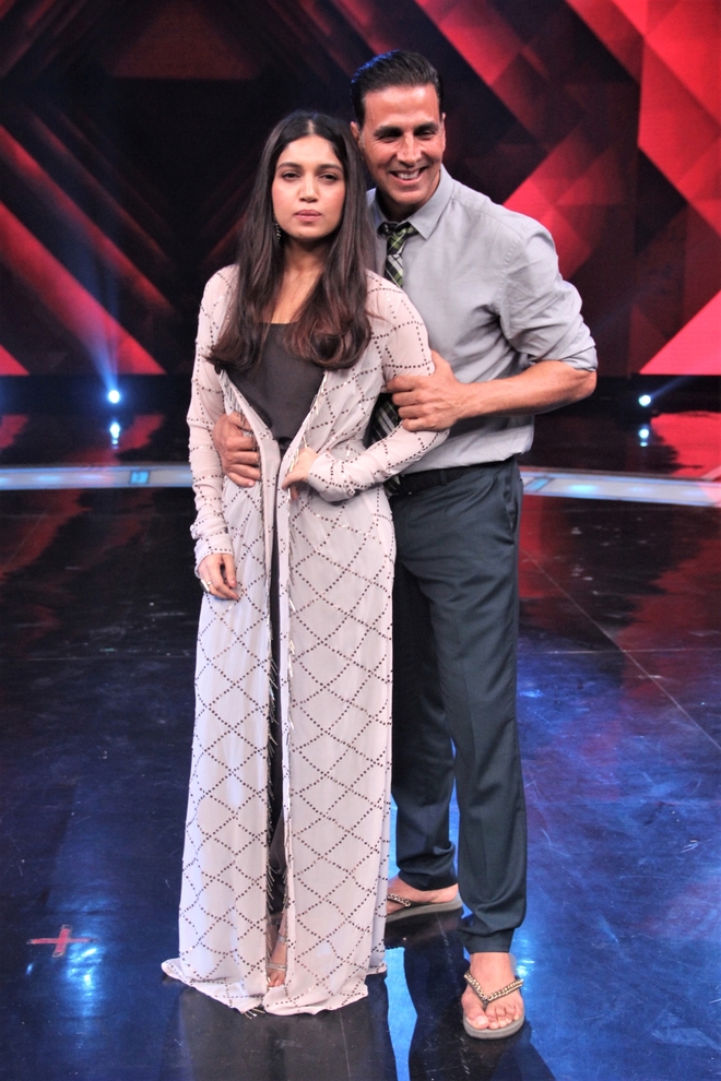 bhumi pednekar and akshay kumar