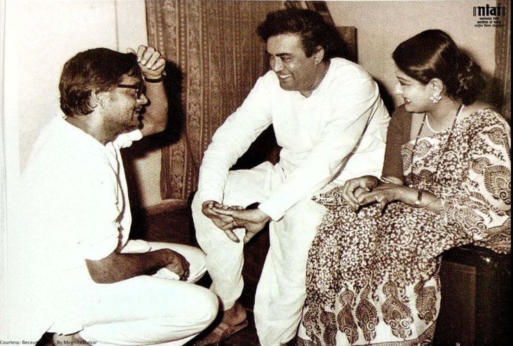 moushumi chatterjee sanjeev kumar
