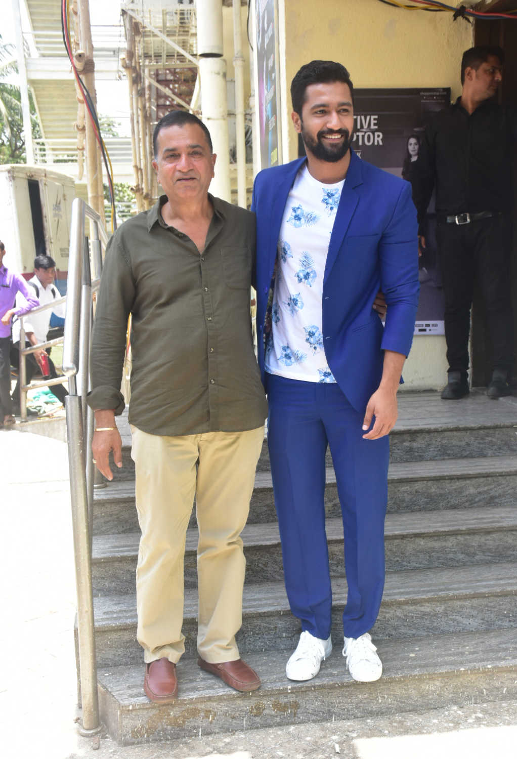 vicky kaushal father