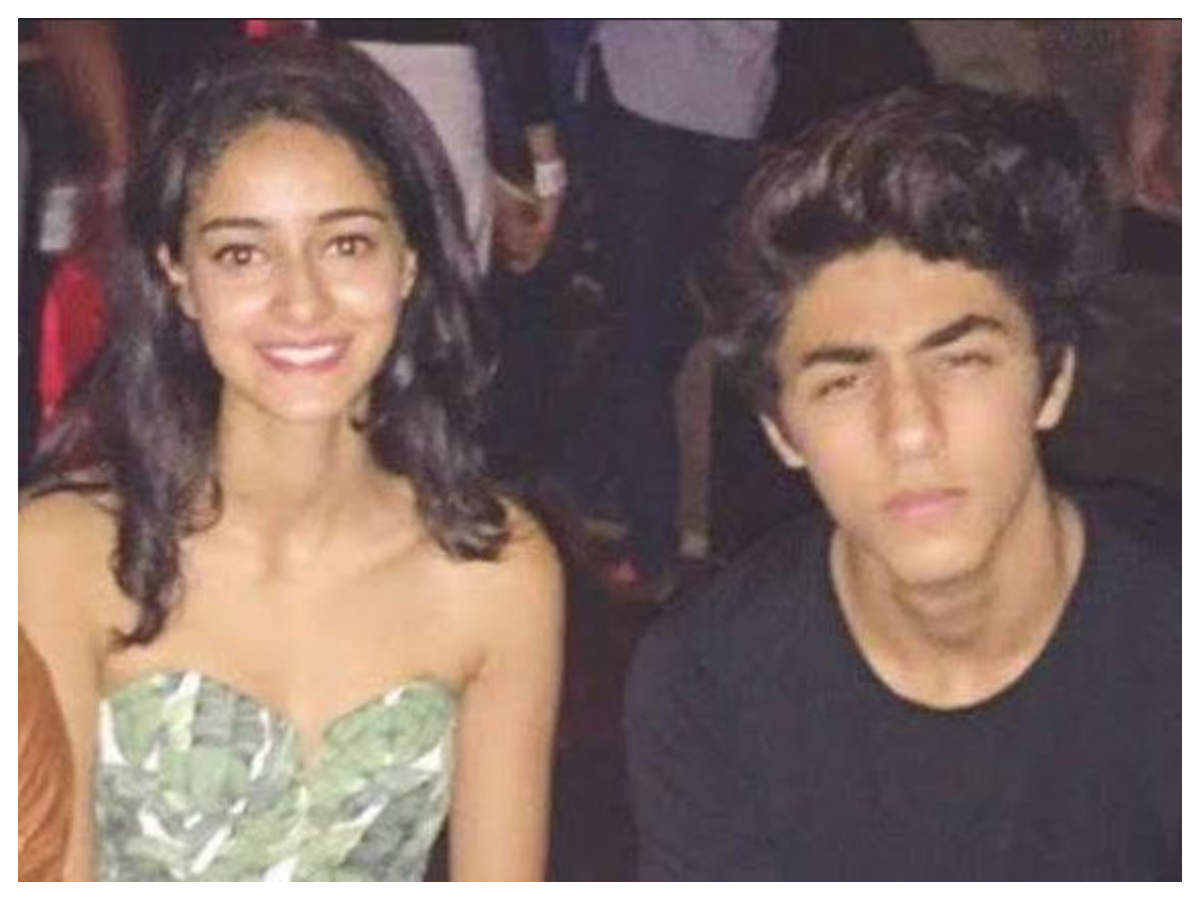 ananya pandey and aryan khan