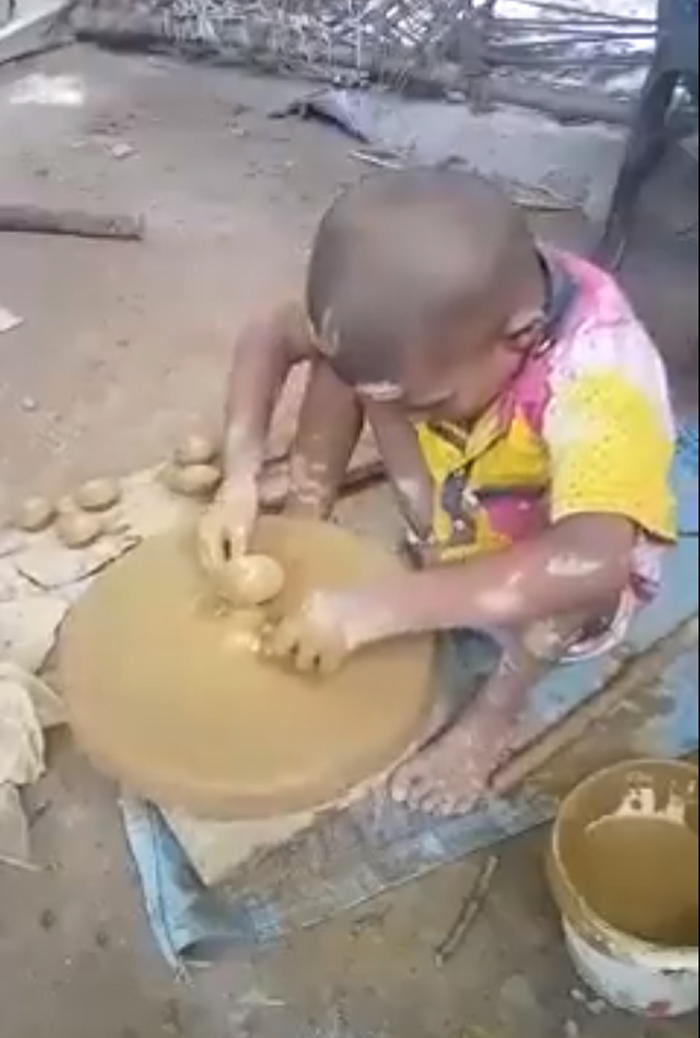 ips-shares-video-of-kids-making-earthen-lamps