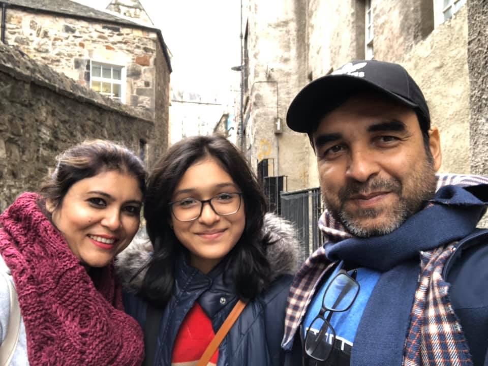 pankaj tripathi wife