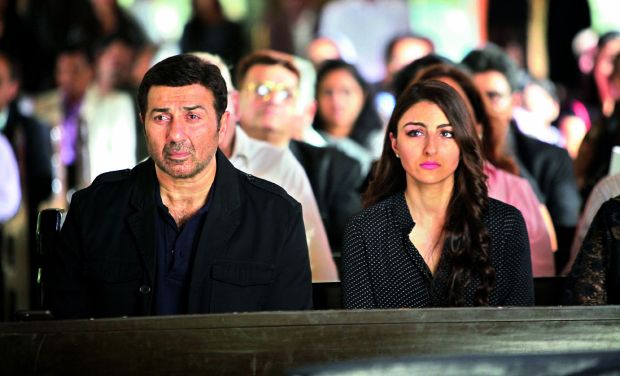 sunny deol and soha ali khan