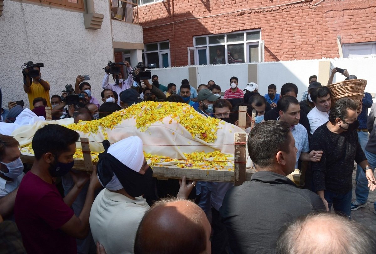 terrorists-can-kill-my-father-body-but-not-his-soul-says-daughter-of-kashmiri-pandit-makhan-lal-bindru